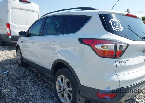 2017 Ford Escape Se z USA, uszkodzony, nr VIN 1FMCU0GD5HUA60110